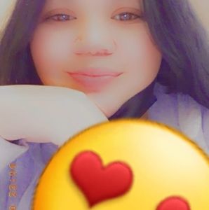 Meet your Posher, Monique